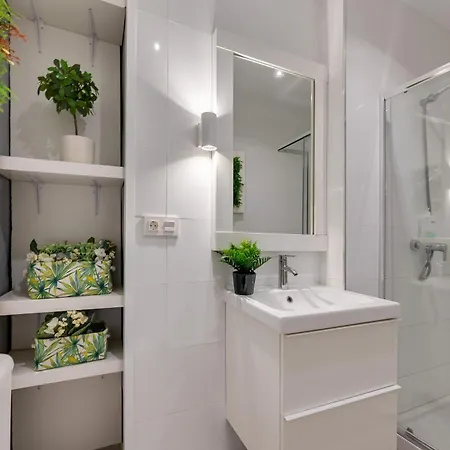 Xpce Rodeo - Puerto Banus * 마르베야